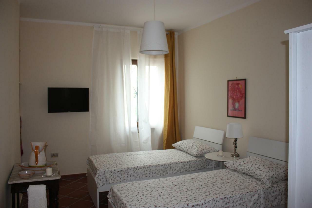 B&B La Marchesa SantʼAnastasia Extérieur photo