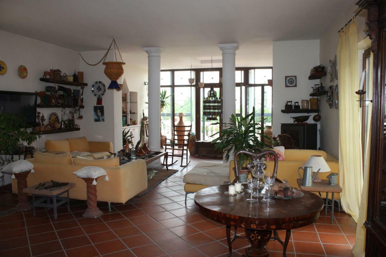 B&B La Marchesa SantʼAnastasia Extérieur photo