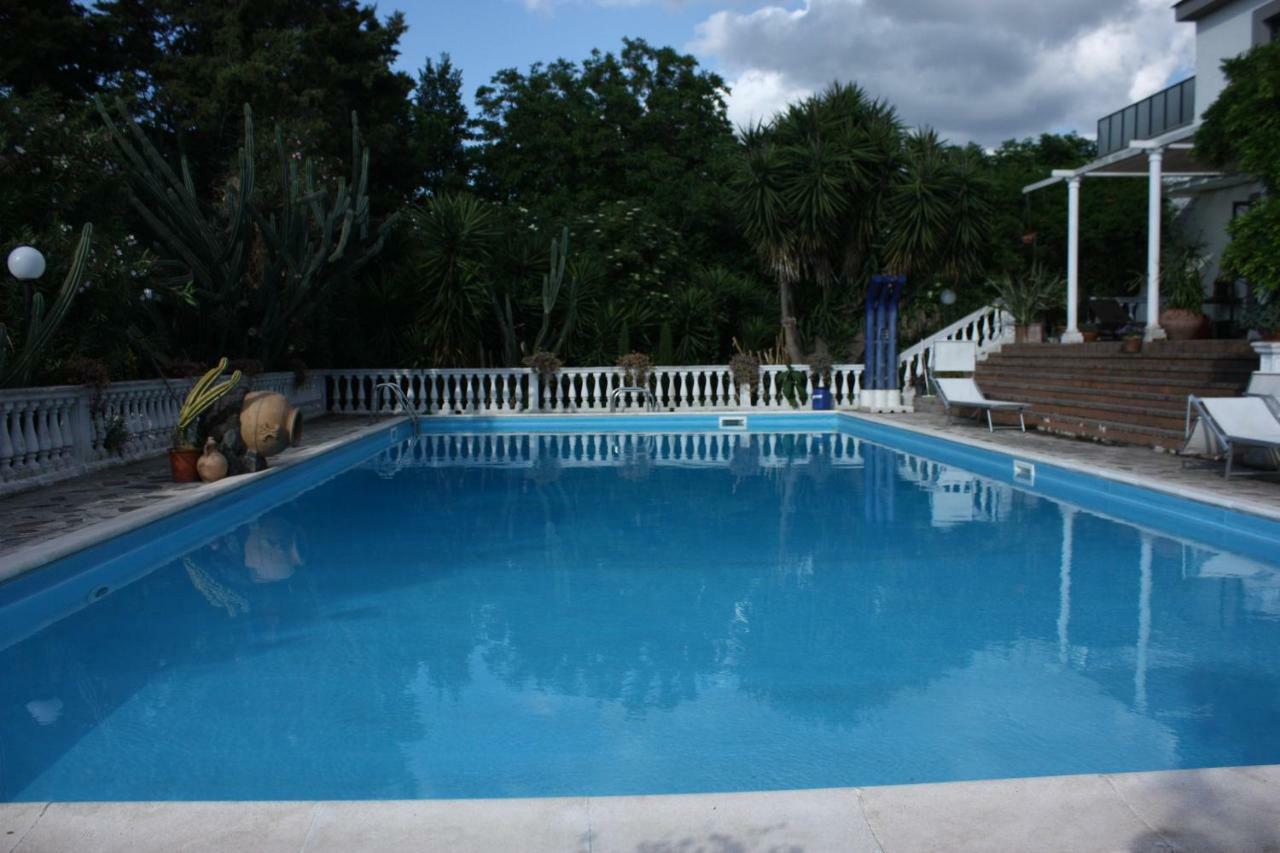B&B La Marchesa SantʼAnastasia Extérieur photo