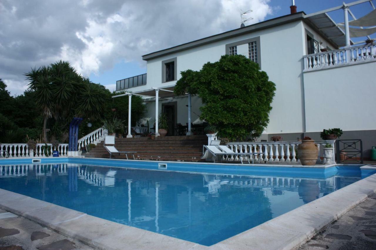 B&B La Marchesa SantʼAnastasia Extérieur photo