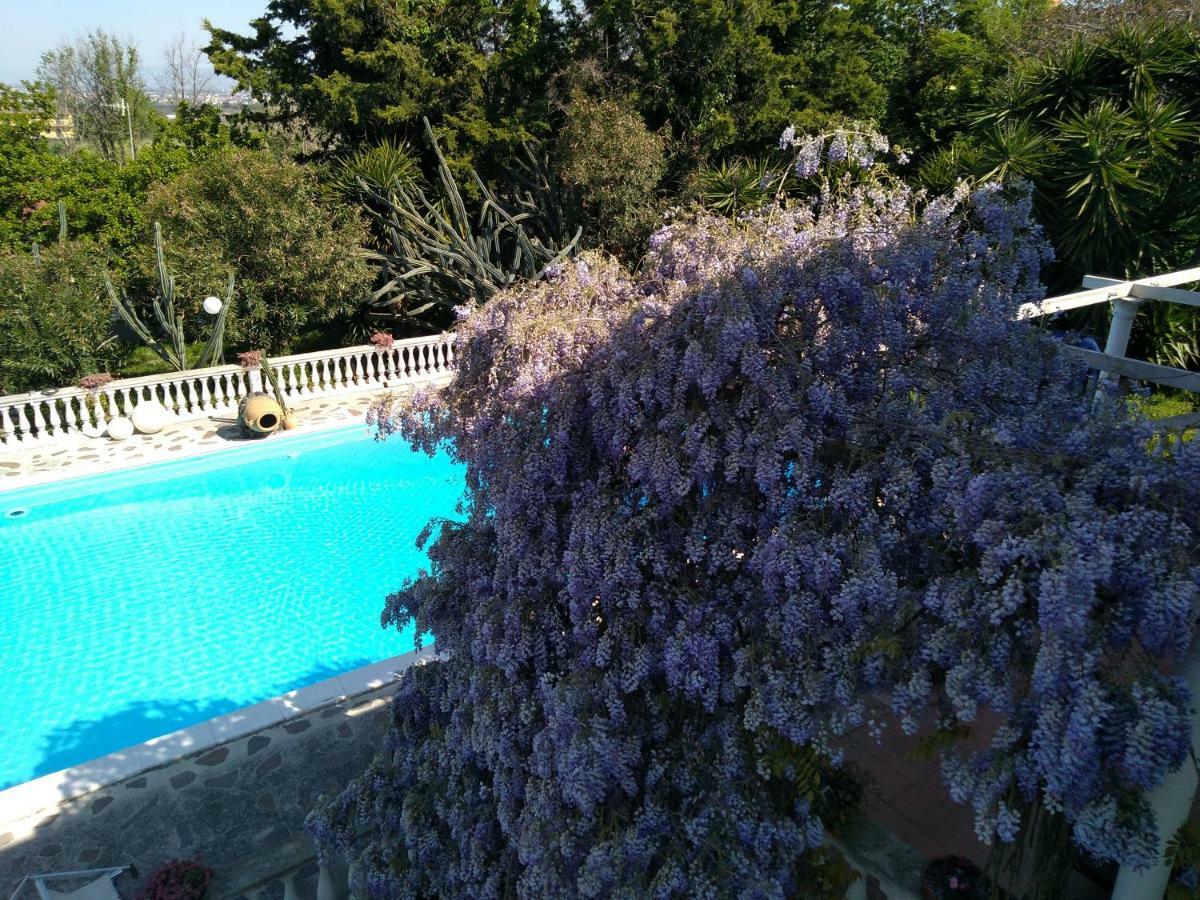 B&B La Marchesa SantʼAnastasia Extérieur photo